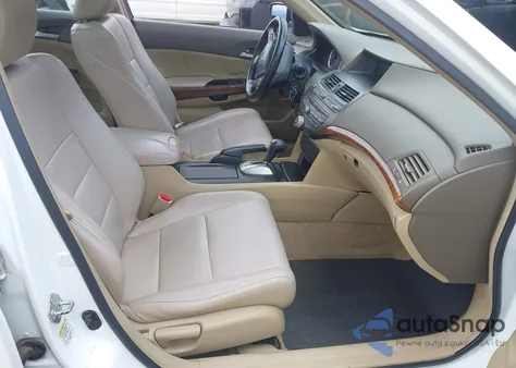 2008 Honda Accord 2.4 Ex-L from USA, damaged, VIN 1HGCP26848A130260